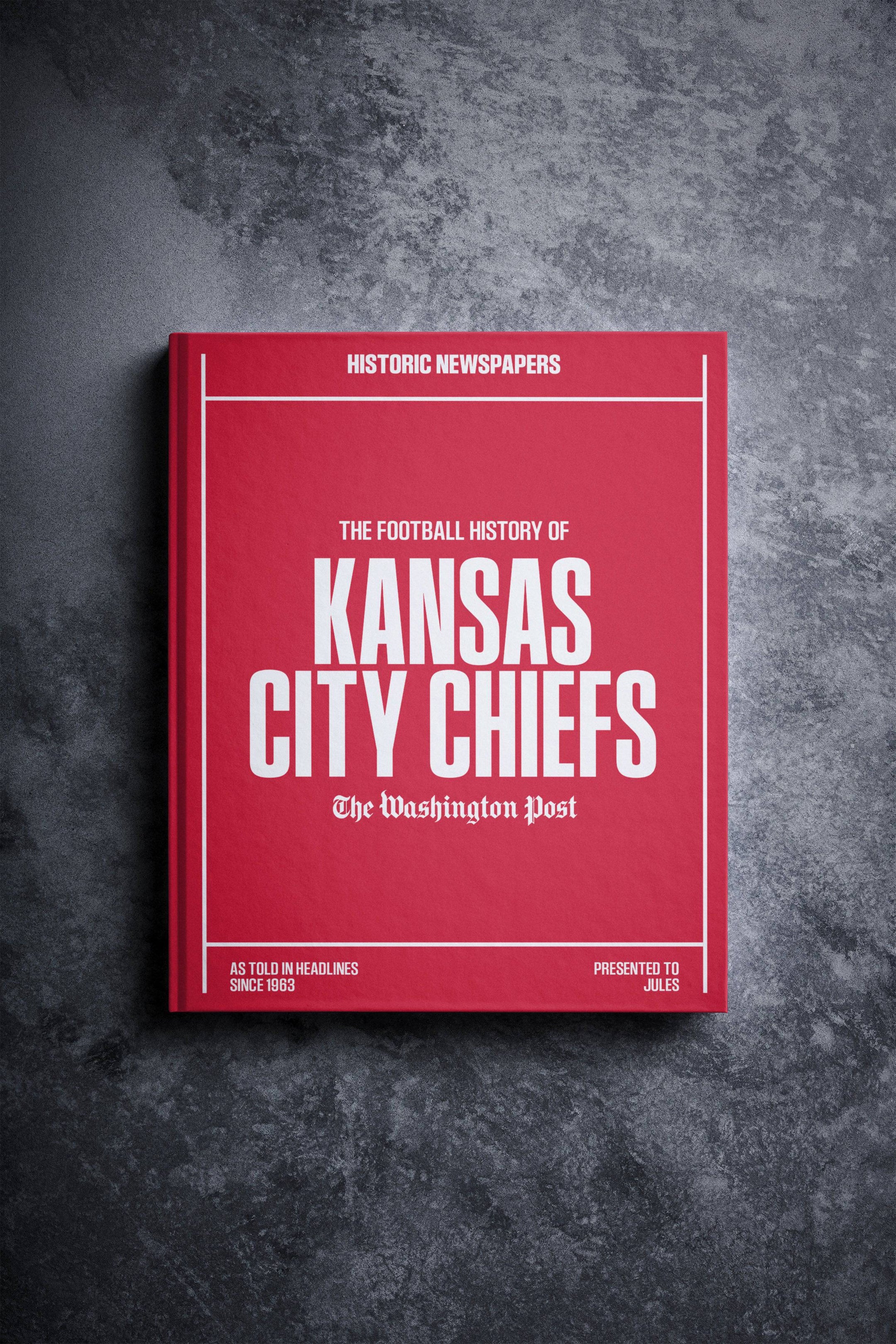 Libro de la edición Washington Post sobre la historia del fútbol americano de los Kansas City Chiefs