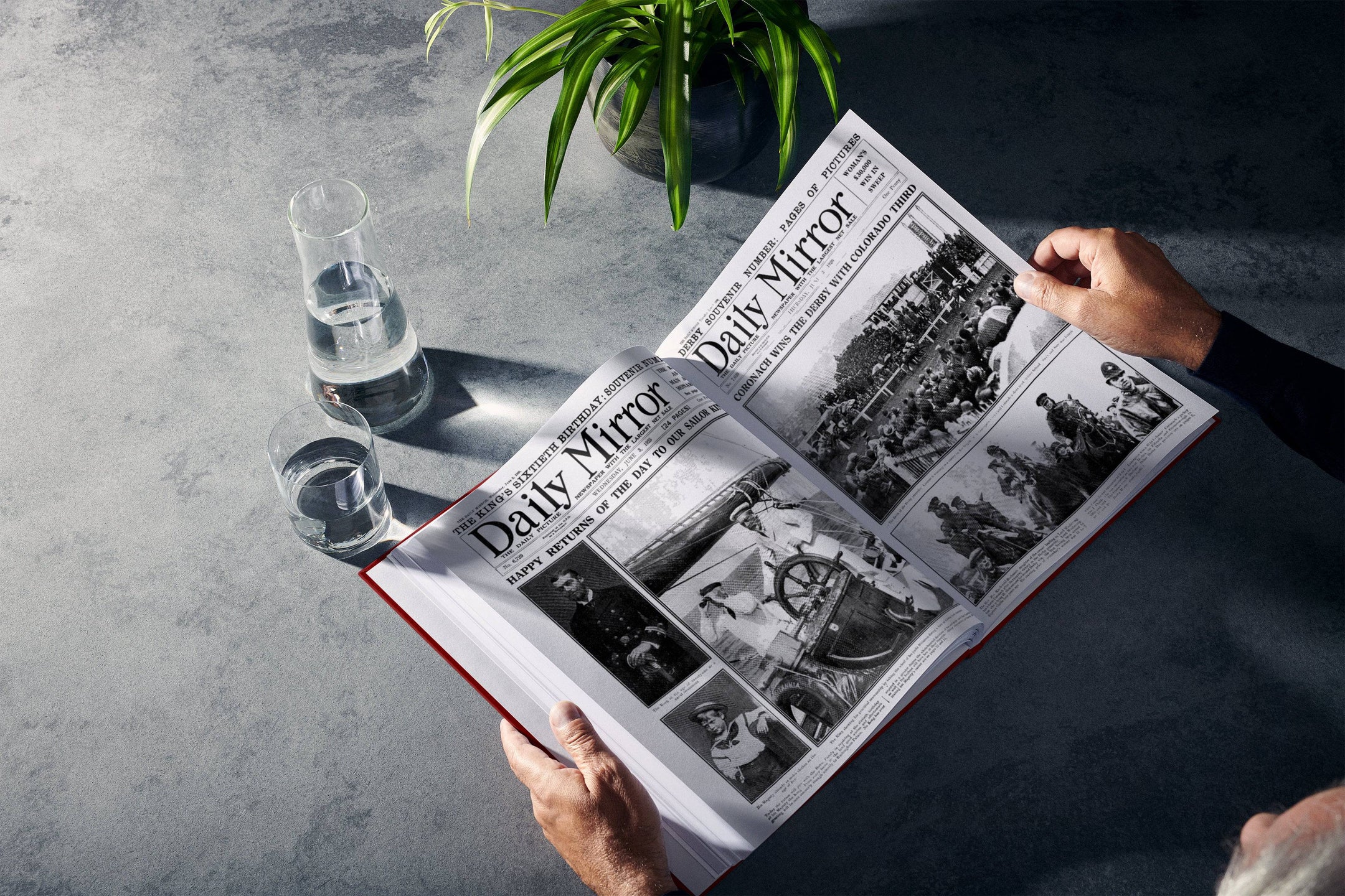 Libro de periódico personalizado "Tu vida en titulares"