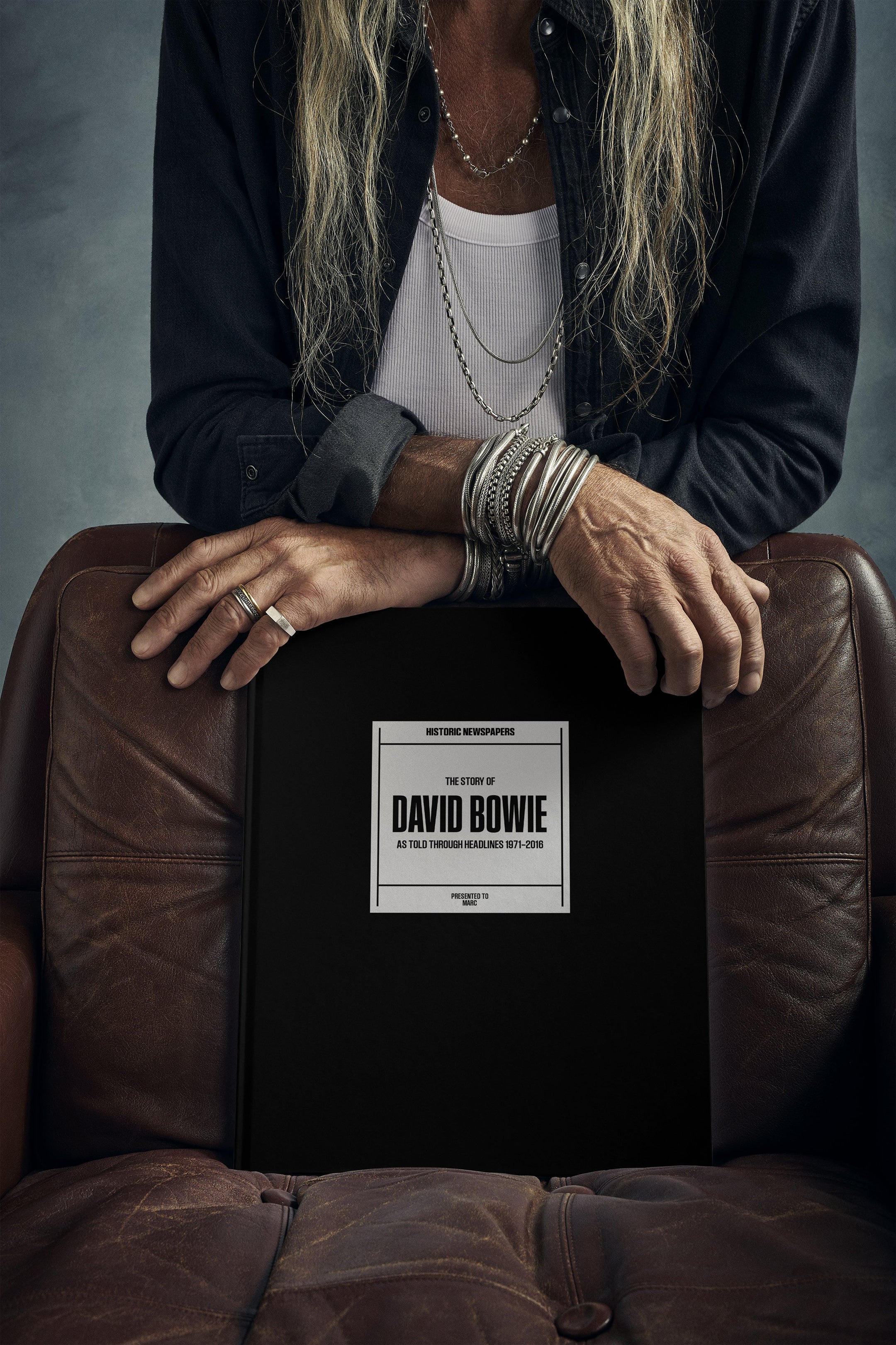 The Story of David Bowie Pictorial Edition - Historic Newspapers