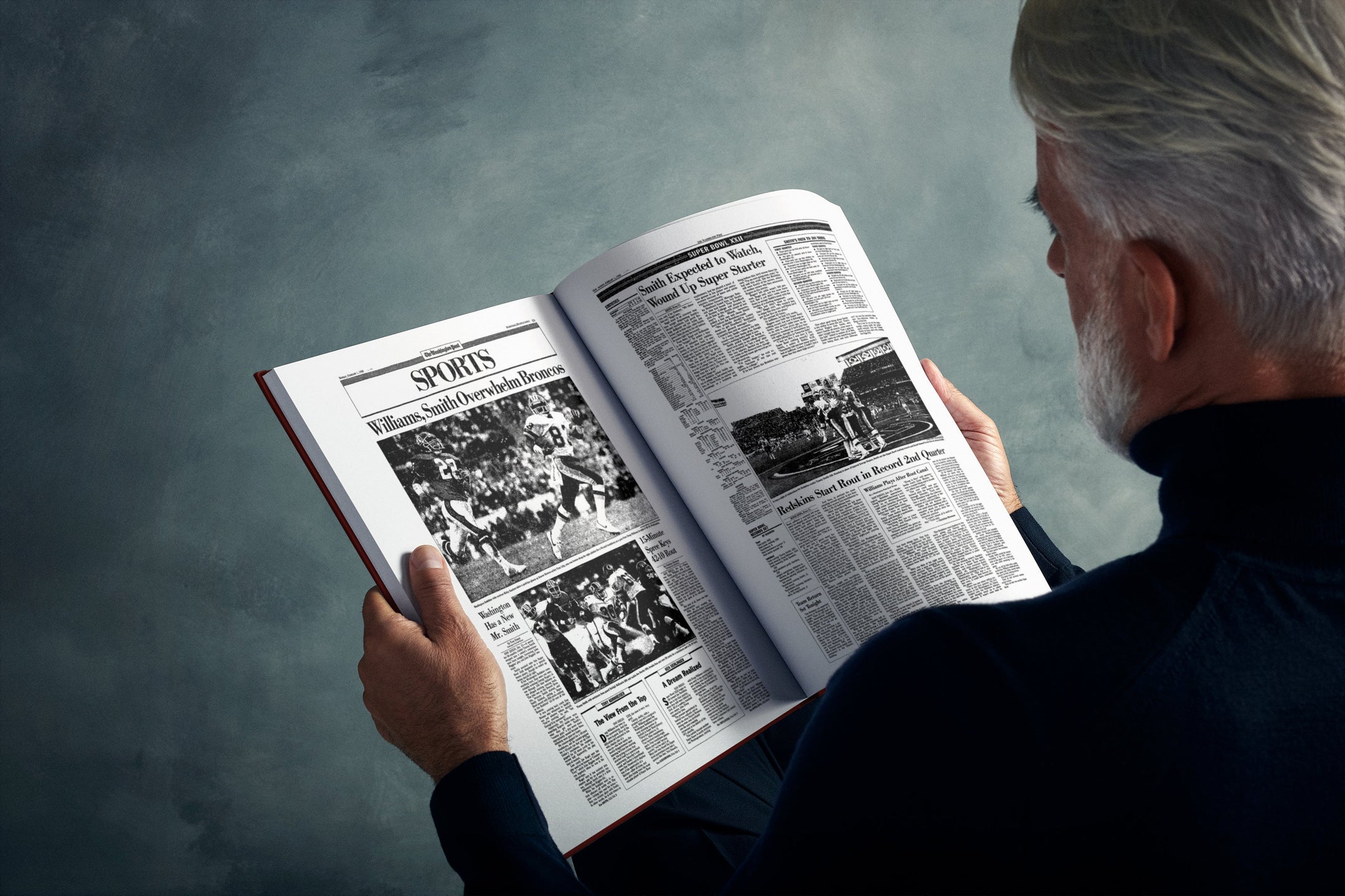 Libro de la edición Washington Post de la historia del fútbol estadounidense de Washington Commanders